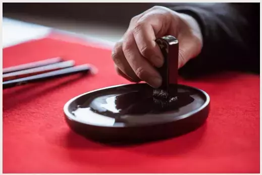 星野リゾート「赤間硯職人と行う硯づくり体験」職人技を体験