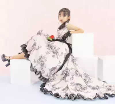 天野麻希のオリジナルブランド「KALOKUMA」が 世界初！パリコレにキッズティーンのみのブランドとして出演決定