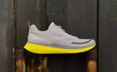 スタイルもパフォーマンスも！毎日の「歩く」を格上げするスニーカー 「ECCO BIOM 2.2(エコー バイオム2.2)」新発売