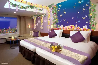 東京ベイ舞浜ホテル　 光り輝く花束が導く、カラフルな花々と緑が織りなす心癒される空間 「グローイングフラワールーム」宿泊プランを期間限定で販売