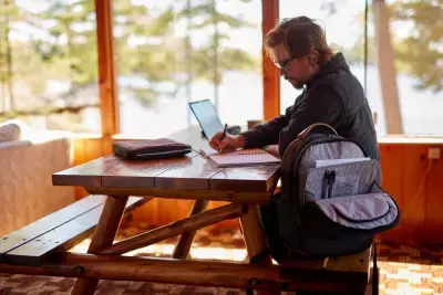 《春割特典あり》新生活、まだ間に合います！カナダのバッグブランド『PKG』に小さめリュックが待望復刻！2025年3月22日より発売開始