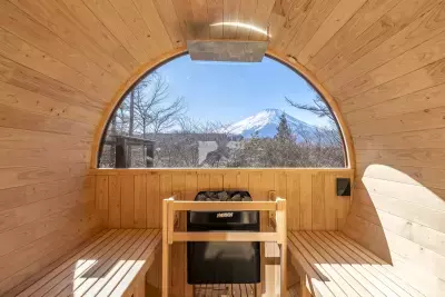 完全貸切のサウナ付きヴィラ「calm villa 富士山中湖」が2025年6月1日正式オープン！ドッグラン付き・ペット同伴可