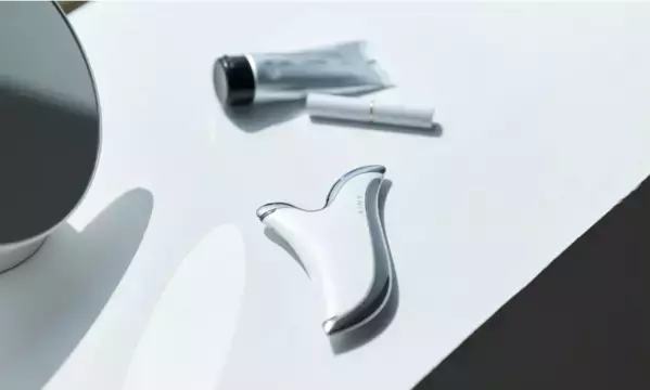 「AiMY」の最新美容家電！流す・整える・ほぐすを叶える「温感カッサ」新登場