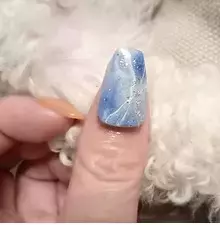 「Re:soil」より、植物や自然由来のUV・LEDの光で固まるネイルチップ用接着剤を2025年12月22日に販売開始