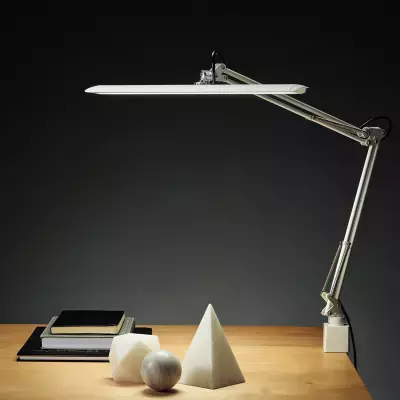 山田照明、デスクライトのヒット商品「Z-10」シリーズ最新機種『Z-10G』発売！光の質、操作性、すべてが進化