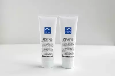 夏の頭皮をすっきり清潔、スーッと涼しく！春夏限定「薄荷(はっか)の頭皮用スクラブ」2025年4月9日新発売