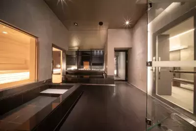 羊蹄山を望む絶景露天風呂とサウナを備えた「ゆころ温泉」2025年9月8日ニセコひらふにプレオープン！株式会社中山眞琴アーキテクツ設計による高級感あふれる公衆温泉が誕生