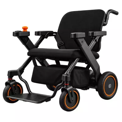 電動車いす・介助アシスト・歩行器の1台3役の「e-Buddy」新発売　 免許不要・歩道から店内・電車まで乗ったまま移動可能
