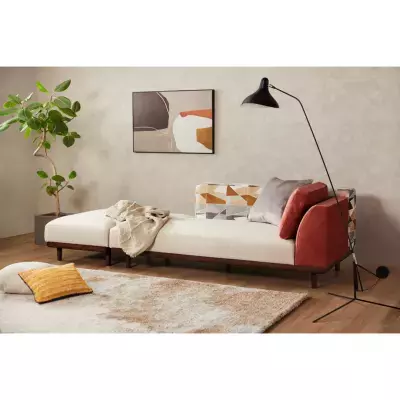 オーダーソファ「TILO(ティーロ)」シリーズより2月2日(月)～「オットマン」を販売開始