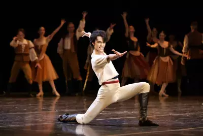 Daiwa House PRESENTS 熊川哲也 K-BALLET TOKYO Spring Tour 2026『パリの炎』ボリショイ・バレエ プリンシパル ドミトリー・スミレフスキー、フィリップ＆ルイ16世の豪華二役にて出演決定！