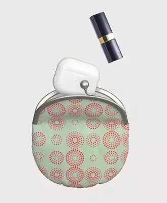 「甲州印伝×アニマルフリー素材」新ブランド「obudo(R)(オブド)」を国内・海外同時発売