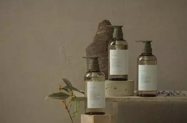 深呼吸したくなる香りのバスタイム！suuw.から「フレグランス ボディソープ」新登場