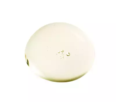 スタイリングにも保湿にも使える！リピーター続出の洗い流さないヘアオイル 2026年6月19日(金)より数量限定発売『さらさらしっとりヘアオイル』