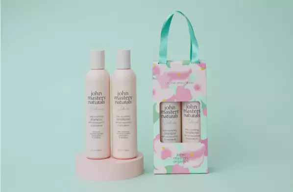「ジョンマスターオーガニック」春の頭皮をケアする桜のシャンプー＆コンディショナー発売