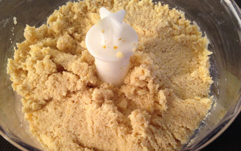 子どもにも大人にも好評！ひよこ豆の揚げ団子、ファラフェル