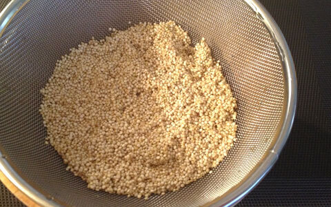 南米のスーパーフード、栄養満点のキヌアのサラダ