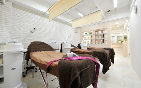 鼻の中ケアで笑顔美人に！ 『BeautiQ』で今話題の鼻毛脱毛にトライ！