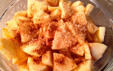 りんごを煮ずに作る簡単、美味しい、アップルパイ