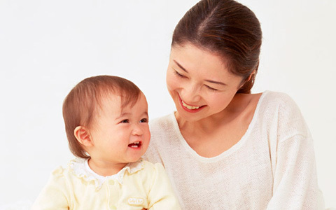 子供の英語教育に！ 英語で絵本読み聞かせ 　絵本紹介1 「Hug」