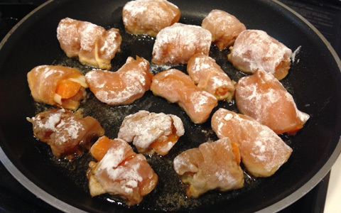 子供も喜ぶレシピ「人参チーズのささみ巻き」