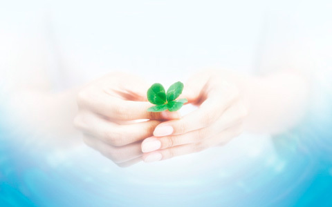 夏の疲れは「即効アロマケア」で早めに解決！