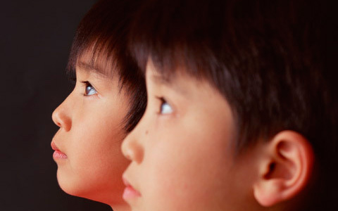 上の子と下の子が仲良くなるために親ができること