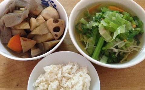 出産後すぐの母乳育児（1）　赤ちゃんが飲みやすい母乳にするためのコツ