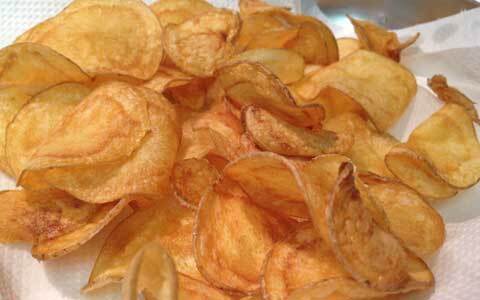簡単！ おいしい！ 手作りポテトチップスのレシピ