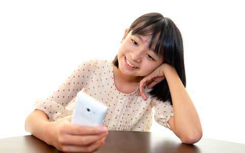携帯電話・スマートフォン、子供に何歳から持たせる？ 持たせる前にすべきこと