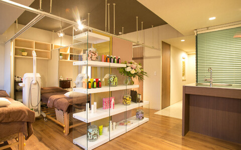 子連れでok 西麻布のフェイシャルエステ レイヨナント ウーマンエキサイト 1 2