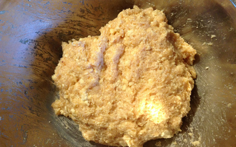 子供が喜ぶ！ 栄養満点ふわふわ鶏つくねハンバーグのレシピ