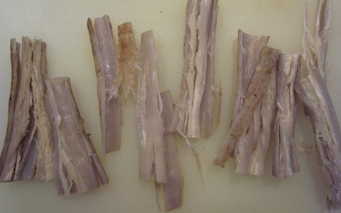 おかずにも子供のおやつにもなる！ うなぎごぼうのレシピ