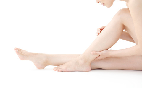 毎日10分で美脚になる！ アロマオイルでマッサージ（前編）