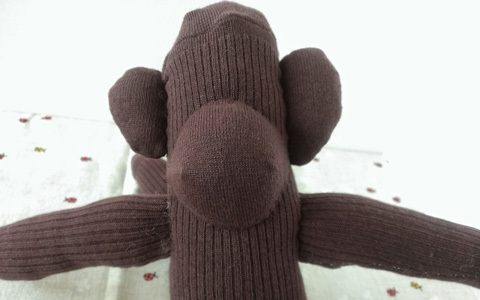 ソックモンキーの作り方 履けなくなった靴下を有効活用