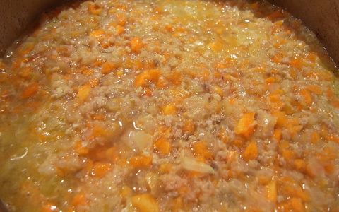 大人も子供もみんな大好き！　トマト缶いらずのミートソース