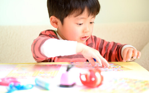 大人にとってのごみは 子どもにとっての教育アイテム 廃材遊びで子どものセンスを高めよう ウーマンエキサイト 1 2