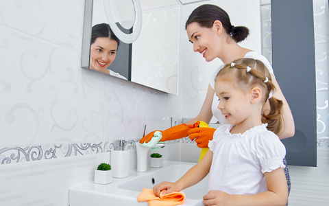 親子で大掃除をしよう!! 昔ながらの知恵を活用して、今こそ始める『掃除育』