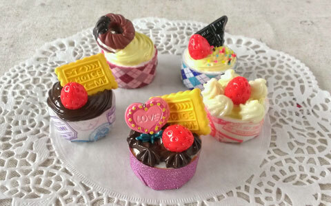 ペットボトルキャップでスイーツデコマグネットをハンドメイド！