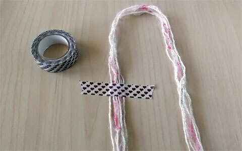 子供の肌にもやさしいから、親子でお揃いもOK！ グルグルブレスレットを作りましょう