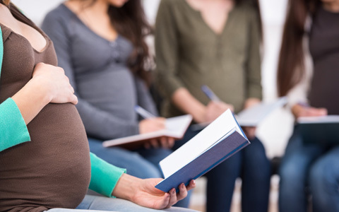 母親学級に参加して、妊娠、出産に必要な知識を身につけよう！