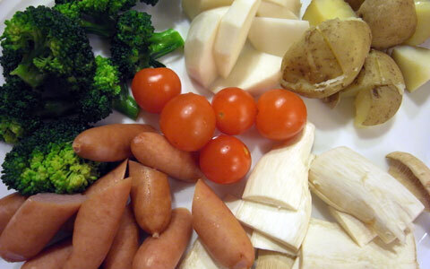 ホットプレートとアルミホイルで、簡単チーズフォンデュ