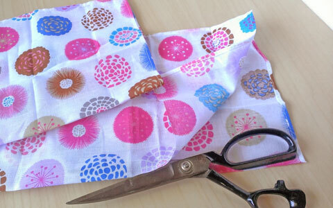 移動ポケットの作り方。手縫いでOK！ 手ぬぐいで簡単に