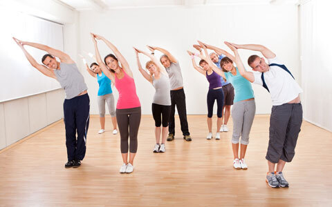 子供向けヨガポーズ。心と体のバランスを整えストレスをなくそう