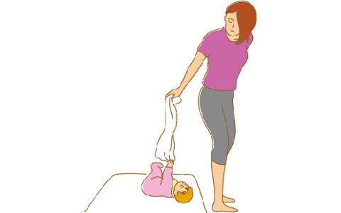 二の腕を細くしたい人、必見！ 赤ちゃんと一緒に遊びながら産後ダイエット