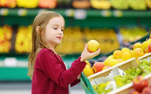 子どもの味覚を育てるために！ 親が気を付ける食材選び