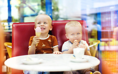 子どものおやつ、何をあげたらよい？