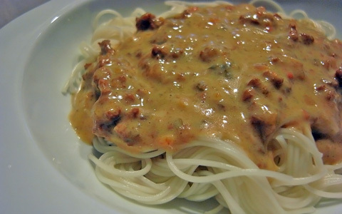 残ったカレーを簡単アレンジ！ カレークリームソース