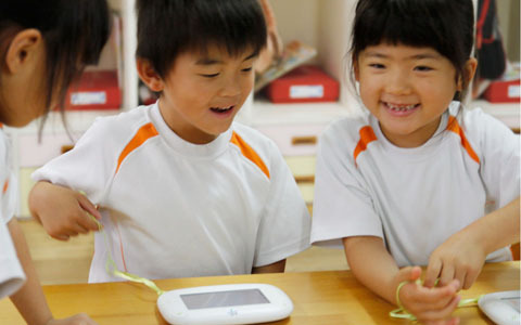 幼児期からの最新学習法を潜入取材　文字・言葉・数が学習できる知育ツール「kids-word（キッズワード）」とは