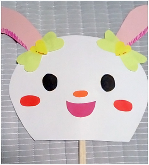 手作りうちわの作り方。子どもと一緒に簡単な夏休みの工作