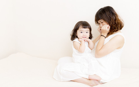 英語で歌おう！　親子で楽しむ手遊び歌からはじめる英語3「Walking, Walking」